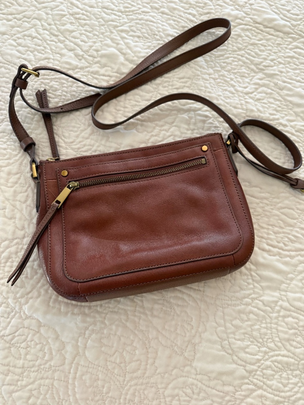 Fossil Fiona Brown Leather Small Crossbody Bag Zip Pocket